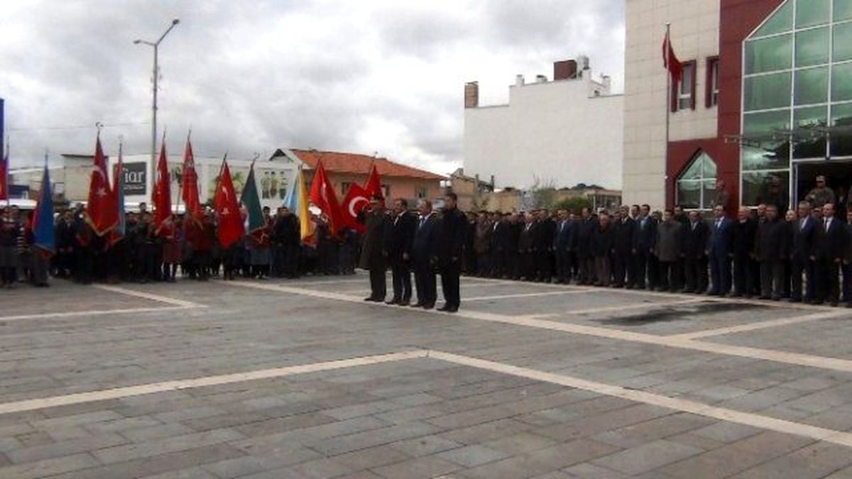 Erciş\'te 10 Kasım Atatürk\'ü Anma Programı Düzenlendi