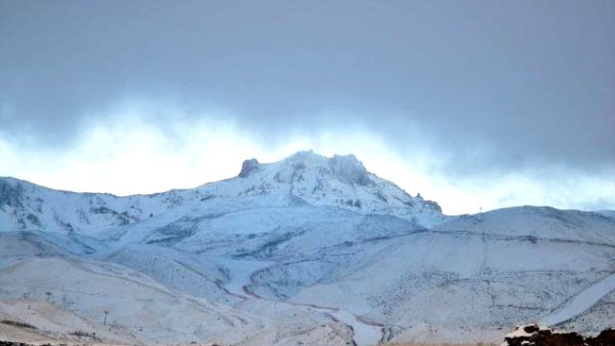 Erciyes Beyaza Büründü, Turizmciler Sevindi