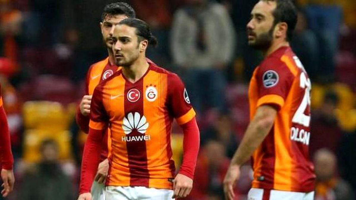 Galatasaraylı Tarık'a İki Talip