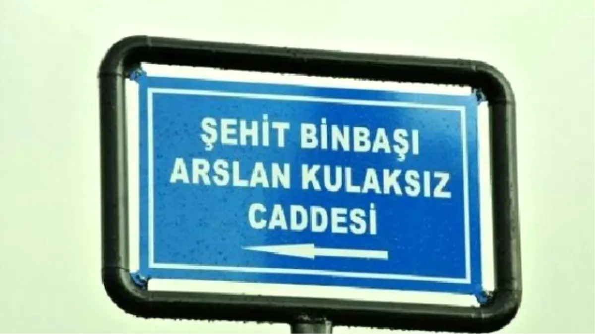 Şehit Binbaşının Adı Caddeye Verildi