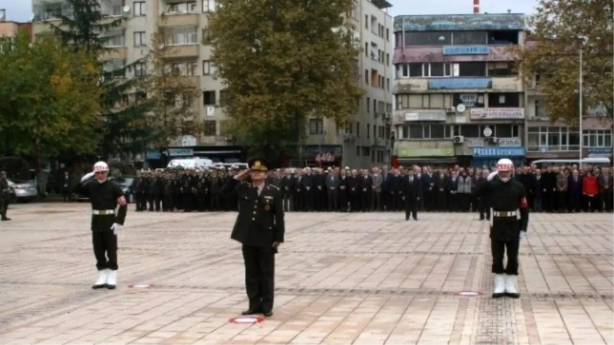 Trabzon\'da 10 Kasım Atatürk\'ü Anma Törenleri