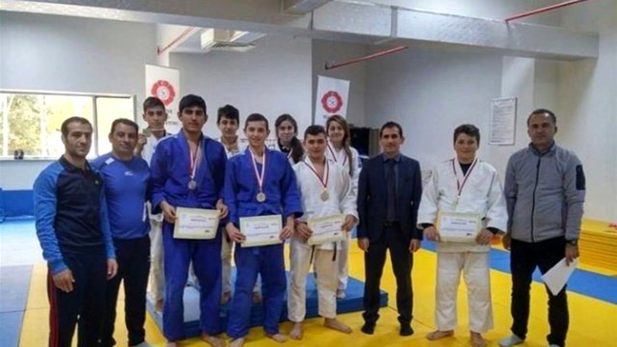 Yalova\'da Okul Sporları Judo Müsabakalarıyla Başladı