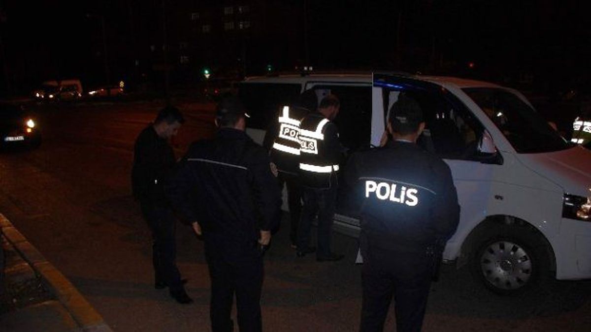 Adıyaman\'da, Asayiş Uygualamalrı Devam Ediyor