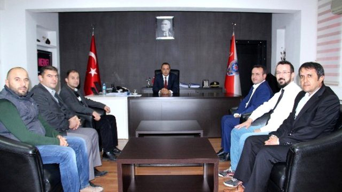 Armutlucumalılardan Emniyete Teşekkür Ziyareti
