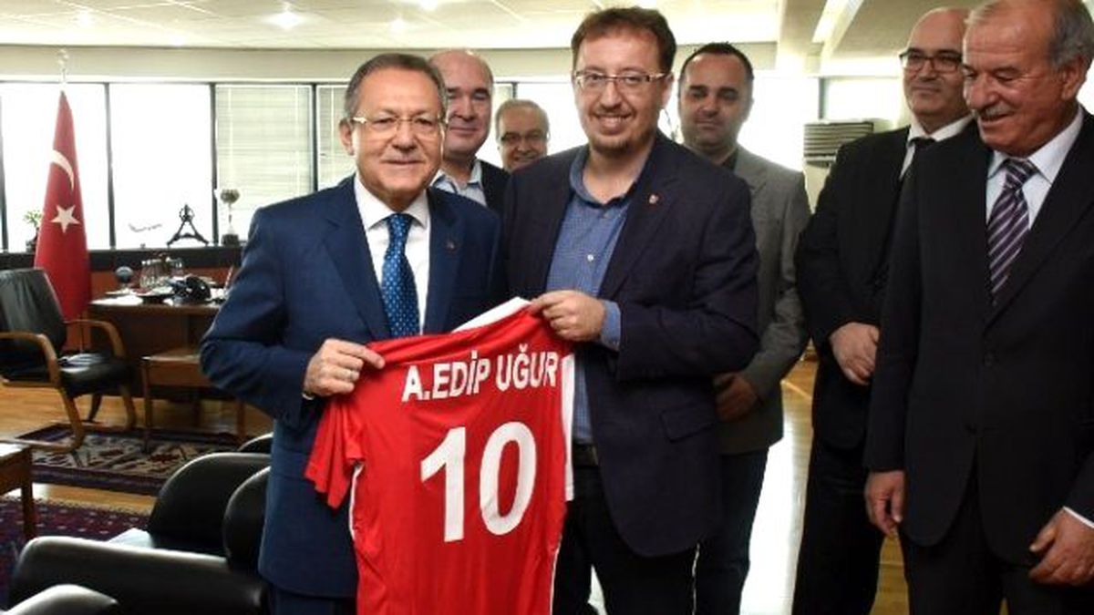 Balıkesirspor\'dan Uğur\'a Ziyaret