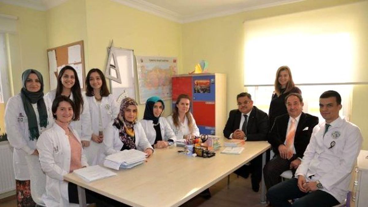 Başkan Yağcı, Şehir Kolejinde Çocuklarla Buluştu