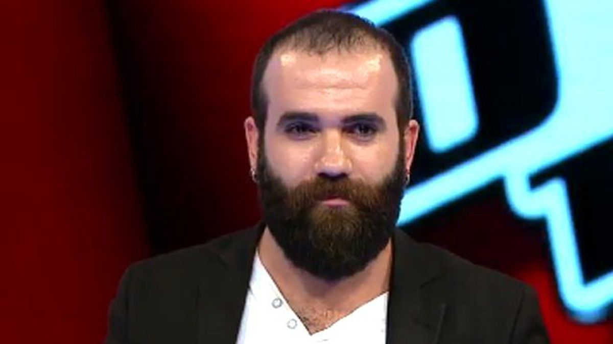 Battal Güngör \'Yüce Dağ Başına Yanar Bir Işık\'