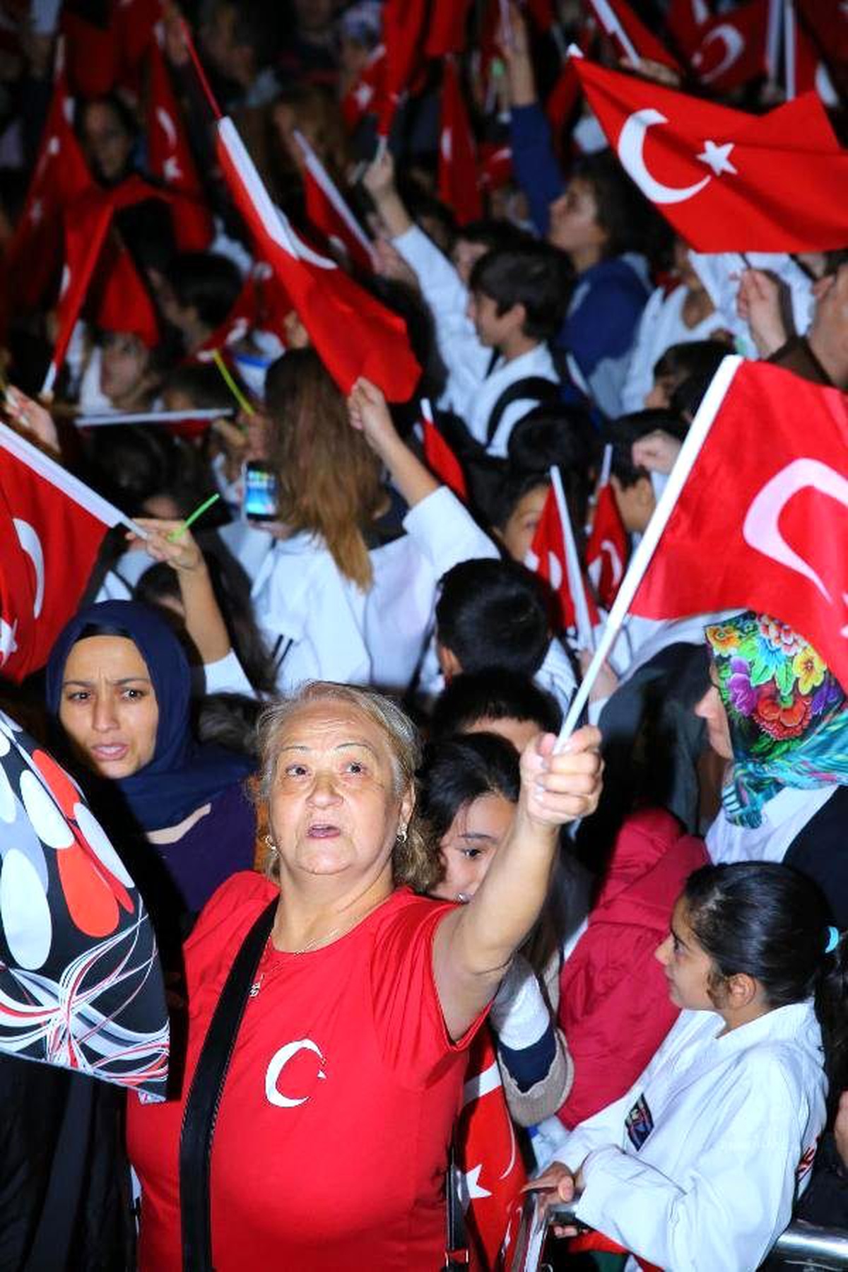 Buca\'da Farklı 10 Kasım Etkinliği