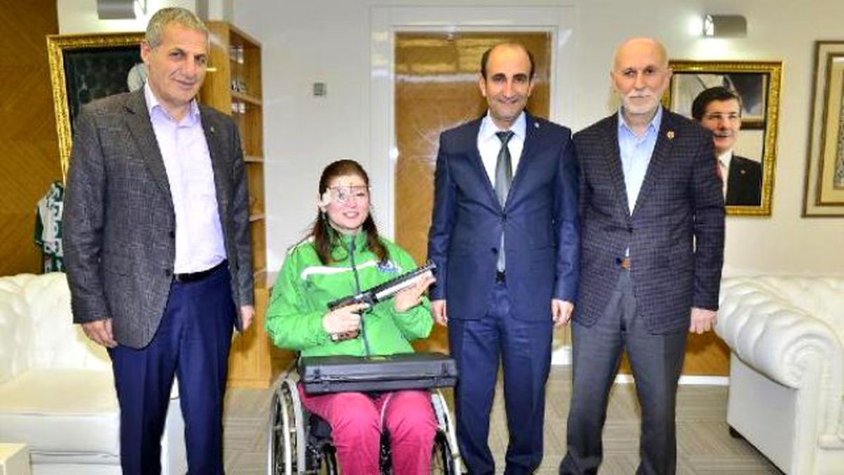 Bursalı Engelli Atıcı Aysel Rio Olimpiyatları Vizesini Aldı