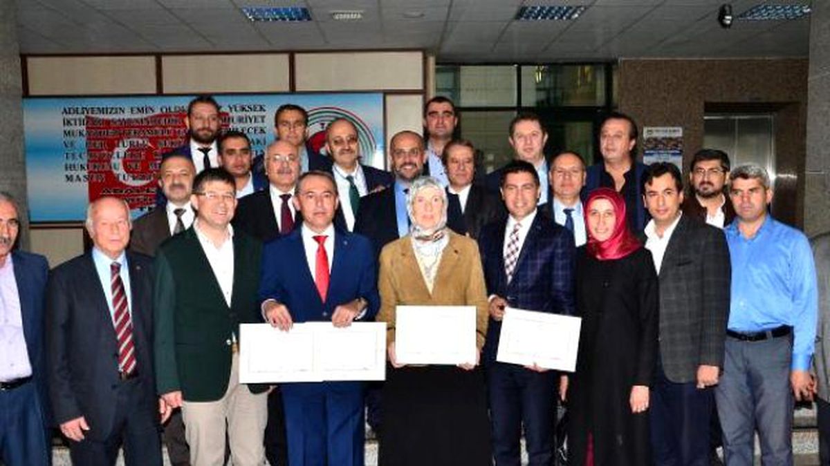 Denizli\'de AK Parti\'li Vekiller Mazbatalarını Aldı