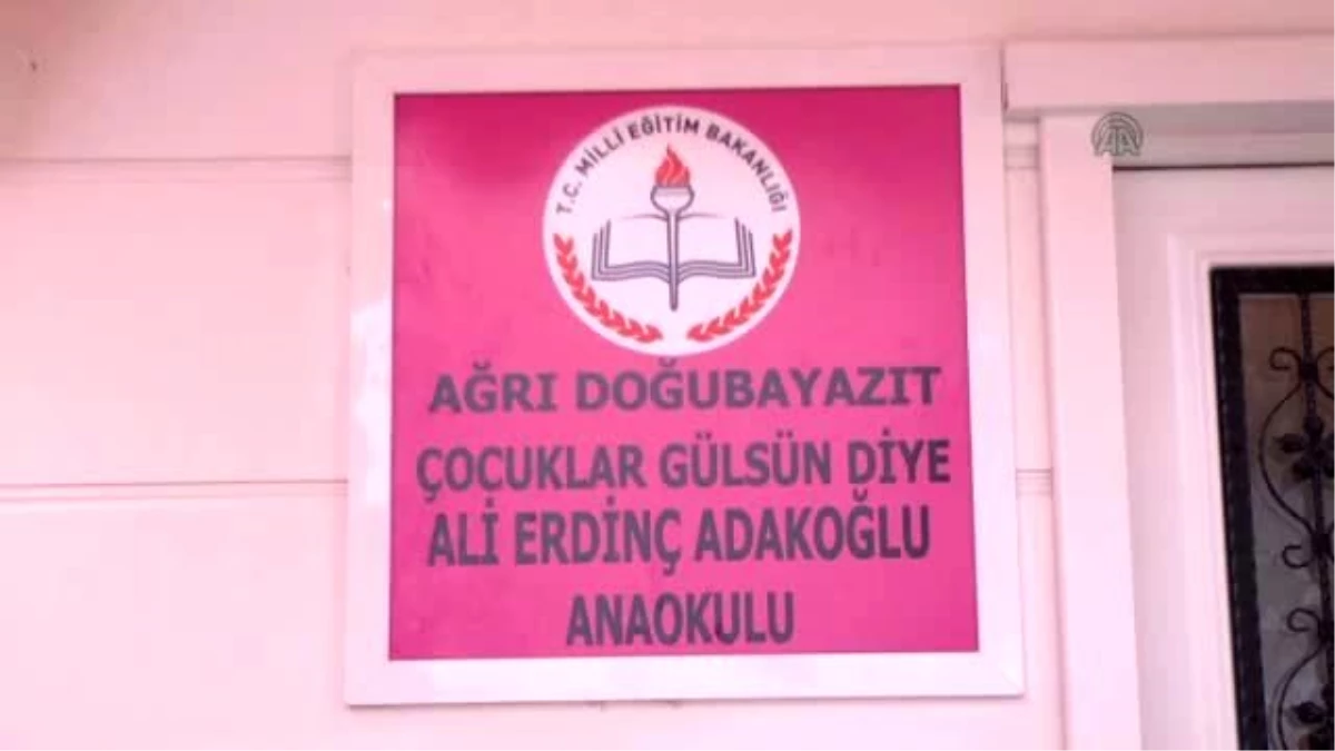 Doğubayazıt\'ta Çocuklar Gülsün Diye Derneğinin Okul Açılışı