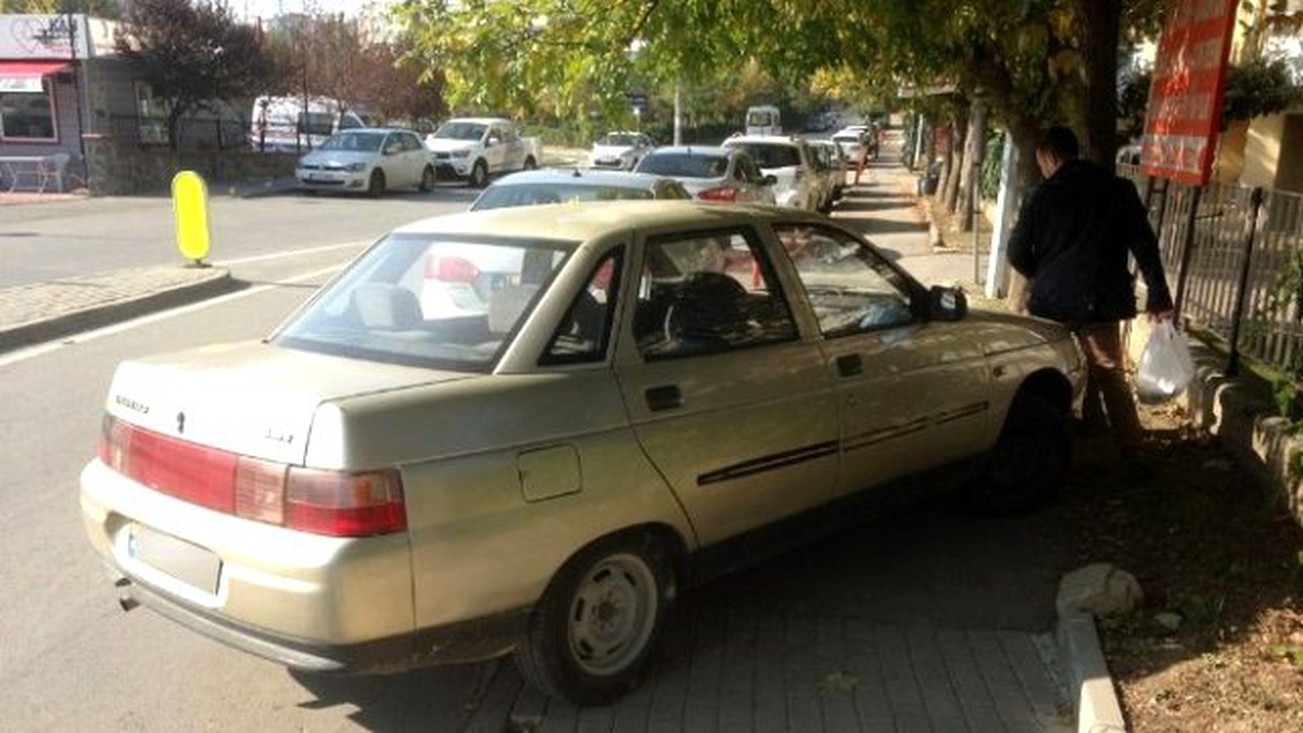 Kaldırıma Park Edenlere Ceza Yağdı