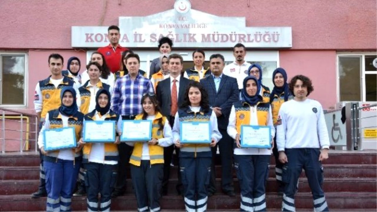 Konya\'da Başarılı 112 Çalışanları Ödüllendirildi