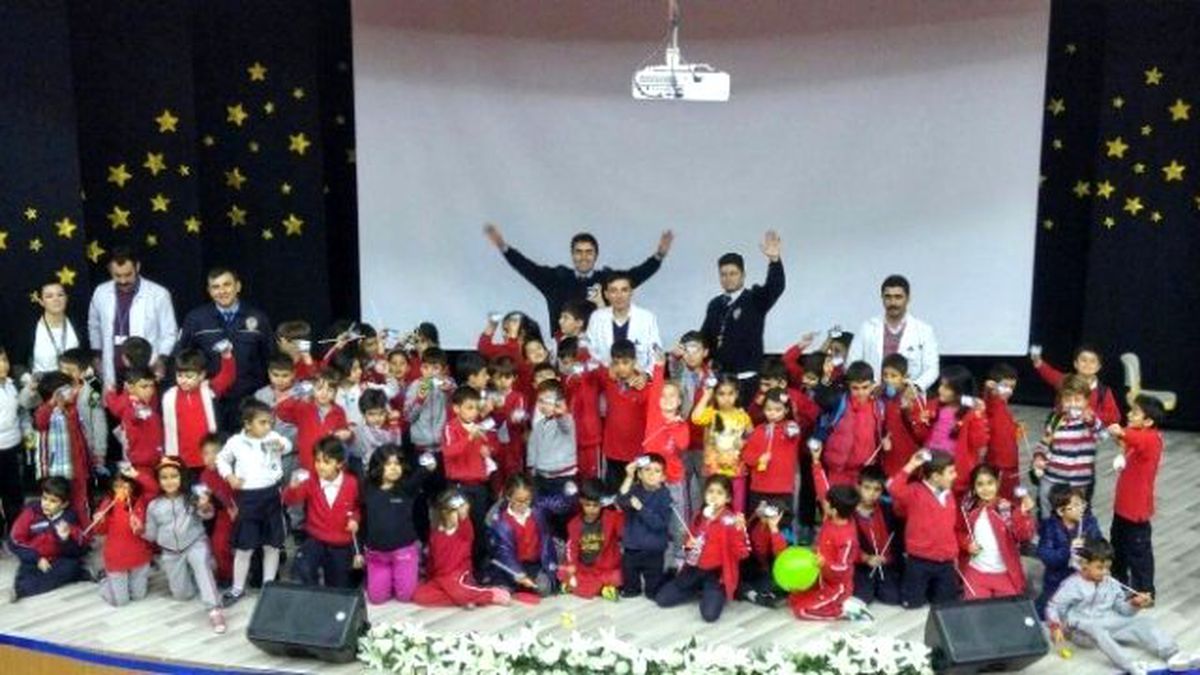 Minik Öğrencilere Trafik Eğitimi Verildi
