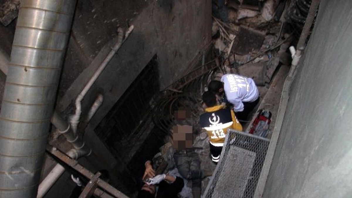 Polonyalı Genç Metrelerce Yükseklikten Düşerek Öldü