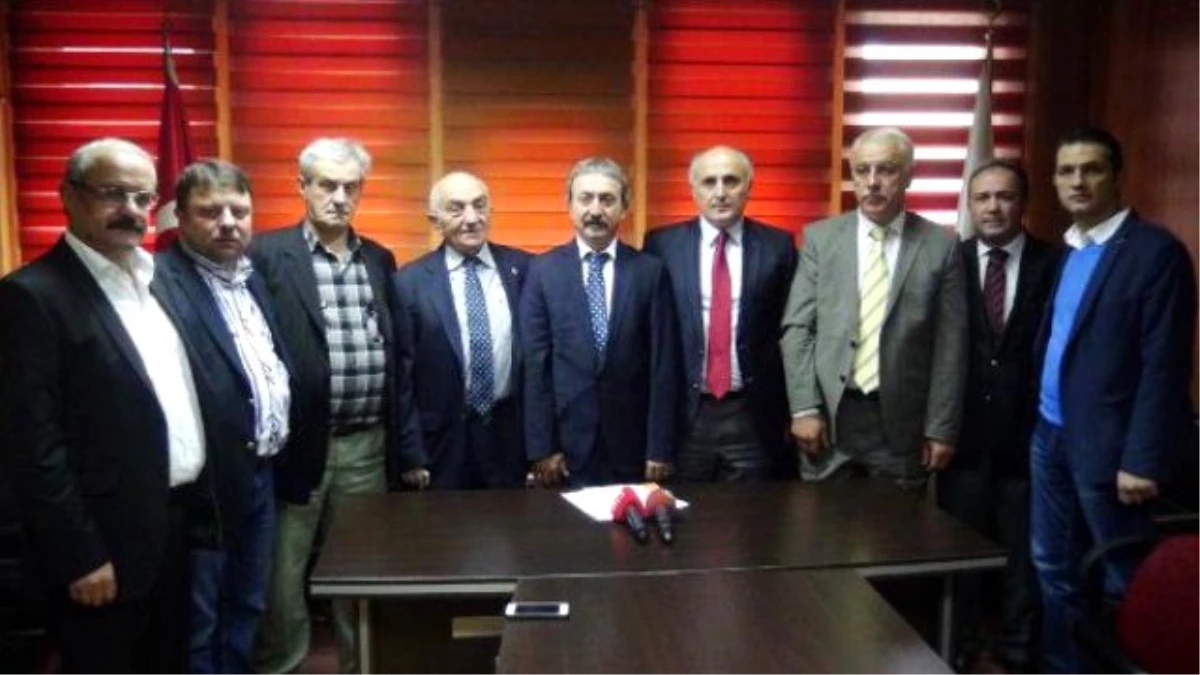 Rize\'de Esnaf Odaları, AK Parti Milletvekili Hasan Karal\'a \'Bakanlık\' İstedi
