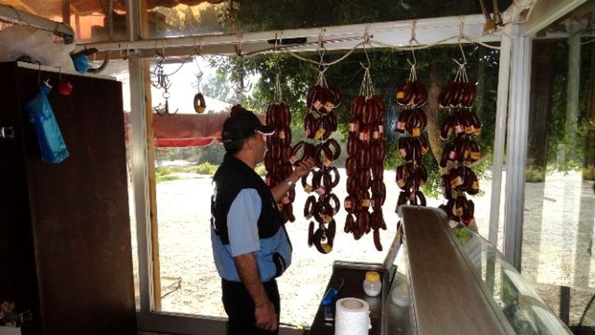 Tarsus\'ta Kasaplar Denetlendi