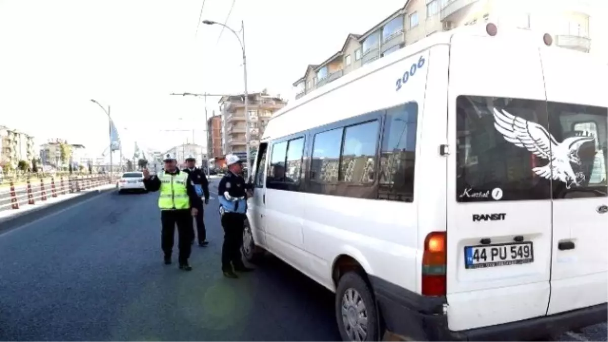 Toplu Taşıma Araçlarına Sıkı Denetim