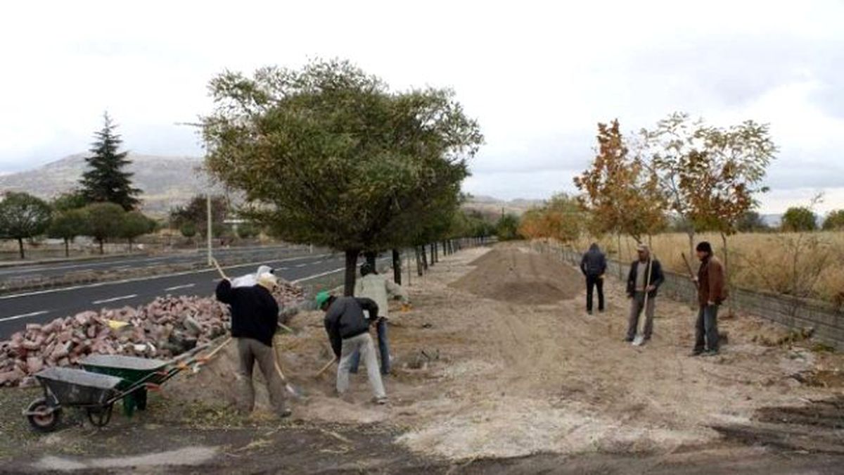 Uçhisar\'da Yol, Kaldırım ve Asfalt Çalışmaları Devam Ediyor