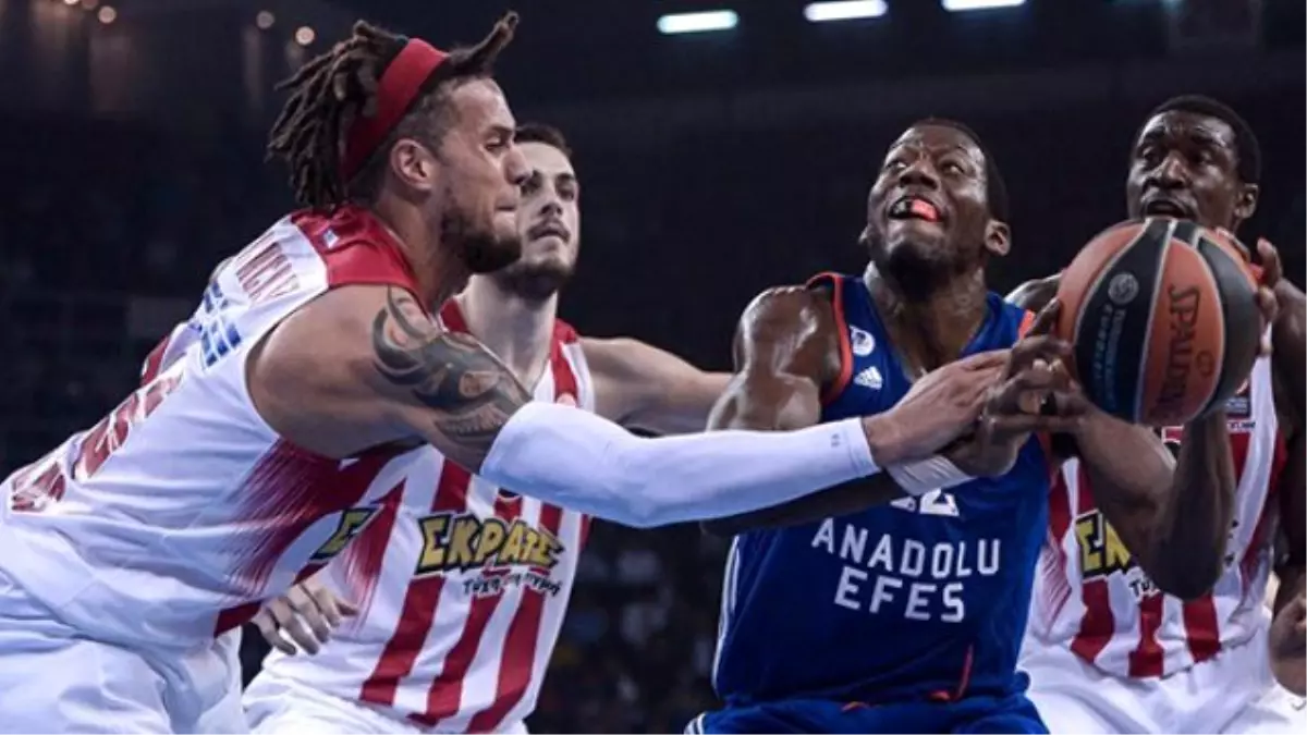 Anadolu Efes, Olympiakos\'a 91-87 Yenildi