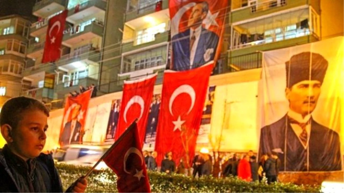 Atatürk ve Giresunlu Kahramanlara Saygı Köşesi"