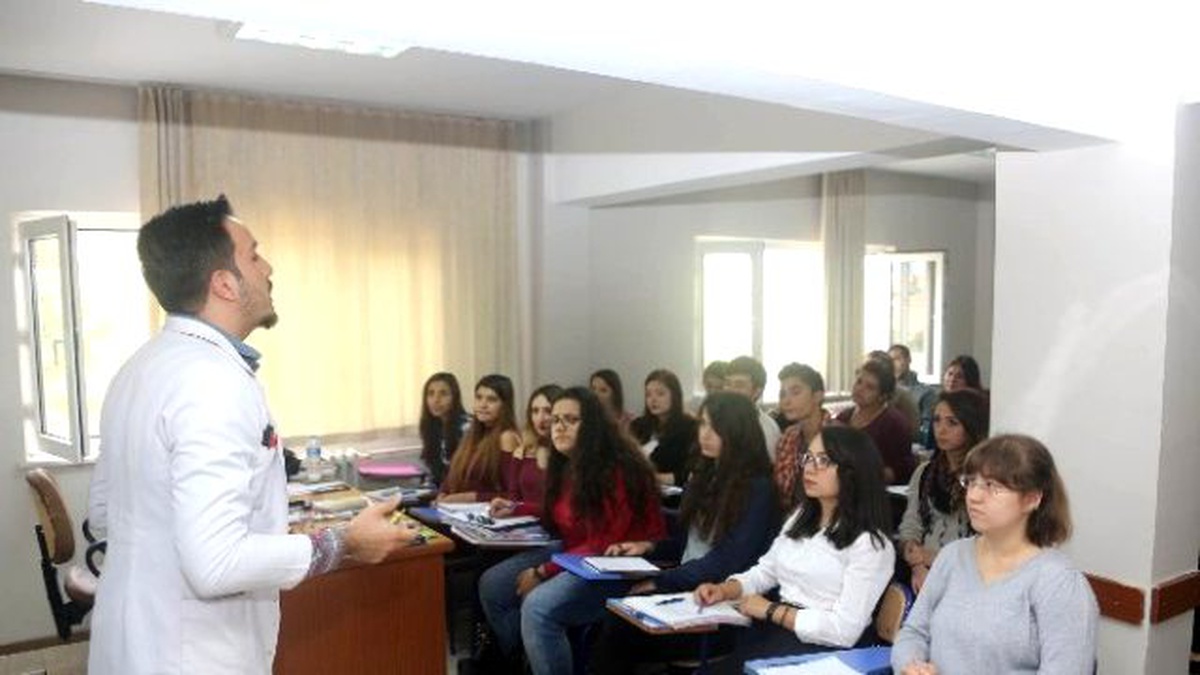 Büyükşehir\'in Üniversite Hazırlık Kurslarına İlgi Büyük