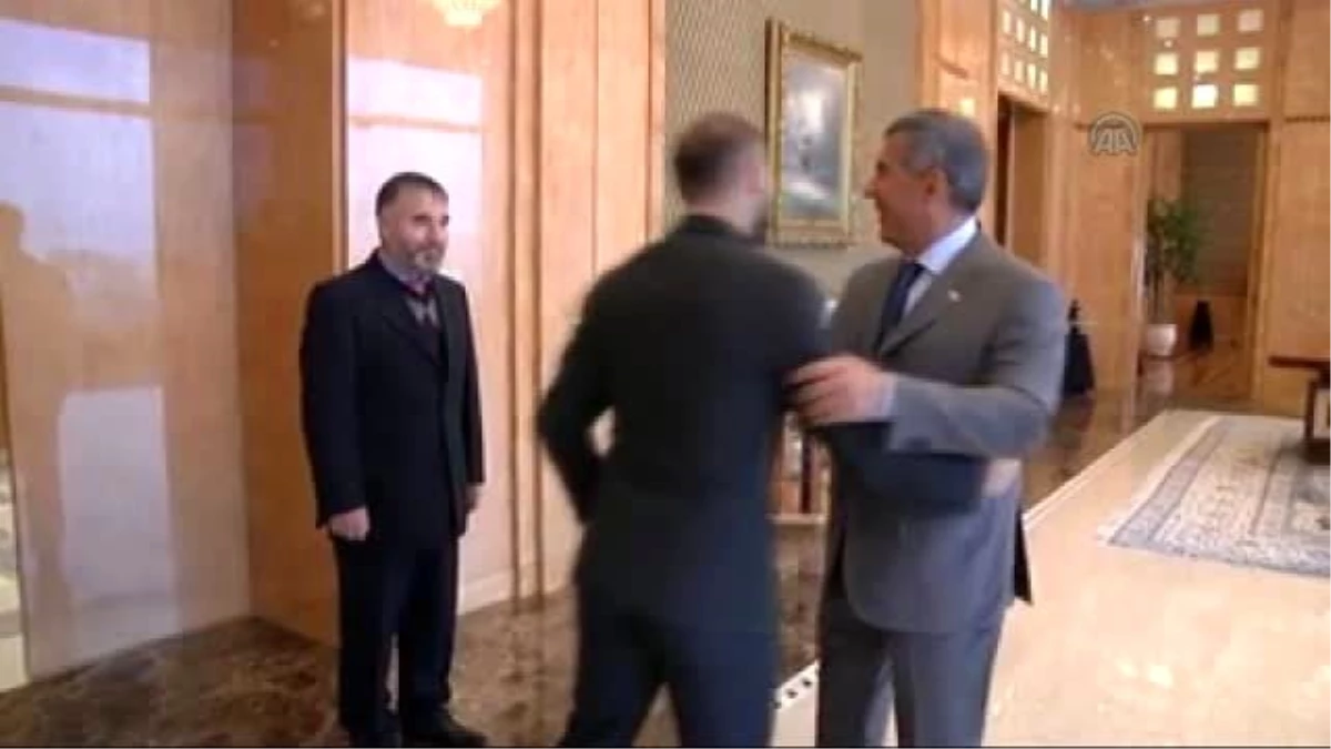 Tataristan Cumhurbaşkanı Gökdeniz Karadeniz\'i Kabul Etti