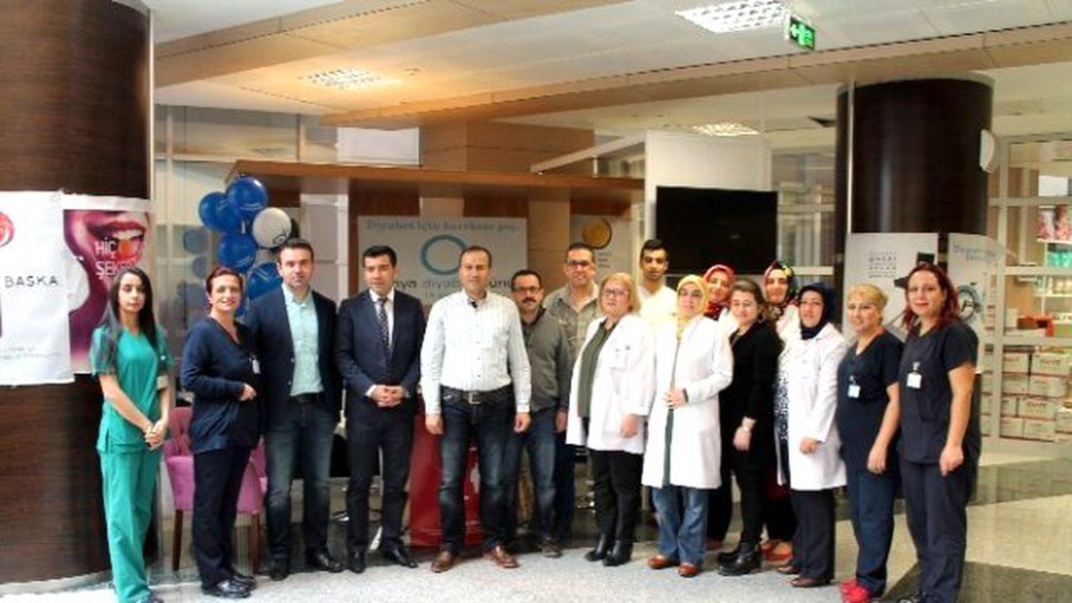 Hastanede Diyabet Haftası Dolayısıyla Stant Açıldı