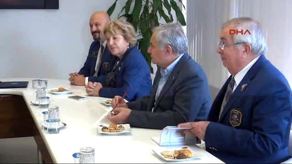 İzmir\'de, Emniyet ile Rotaryenlerden, Yeni Nesiller İçin İşbirliği