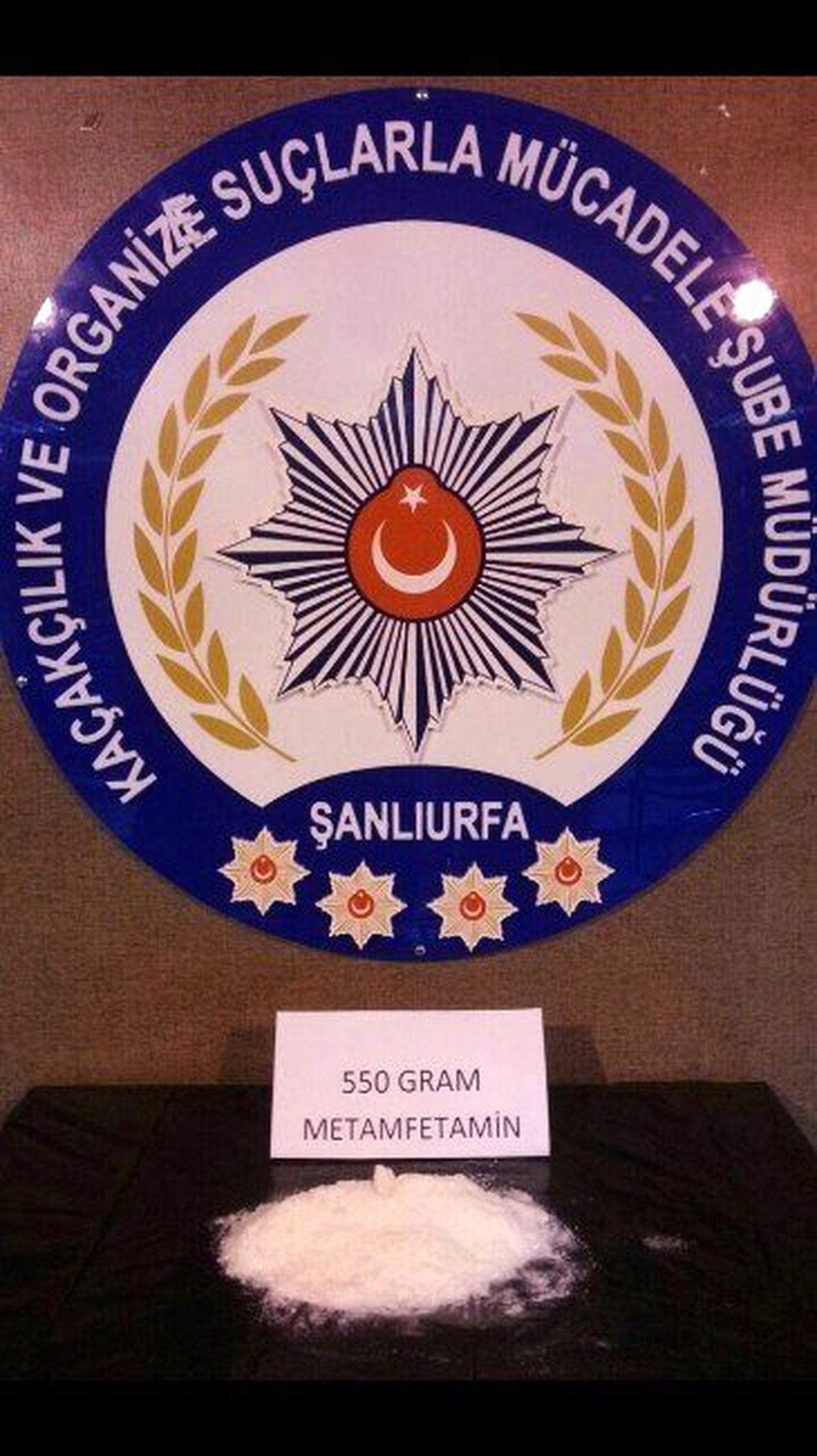 Kovalamaca Sonucu Durdurulan Araçlardan Uyuşturucu Çıktı