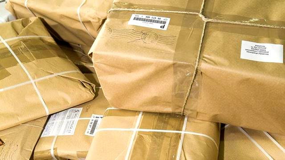 Postayla Uyuşturucu Gümrüğe Takıldı