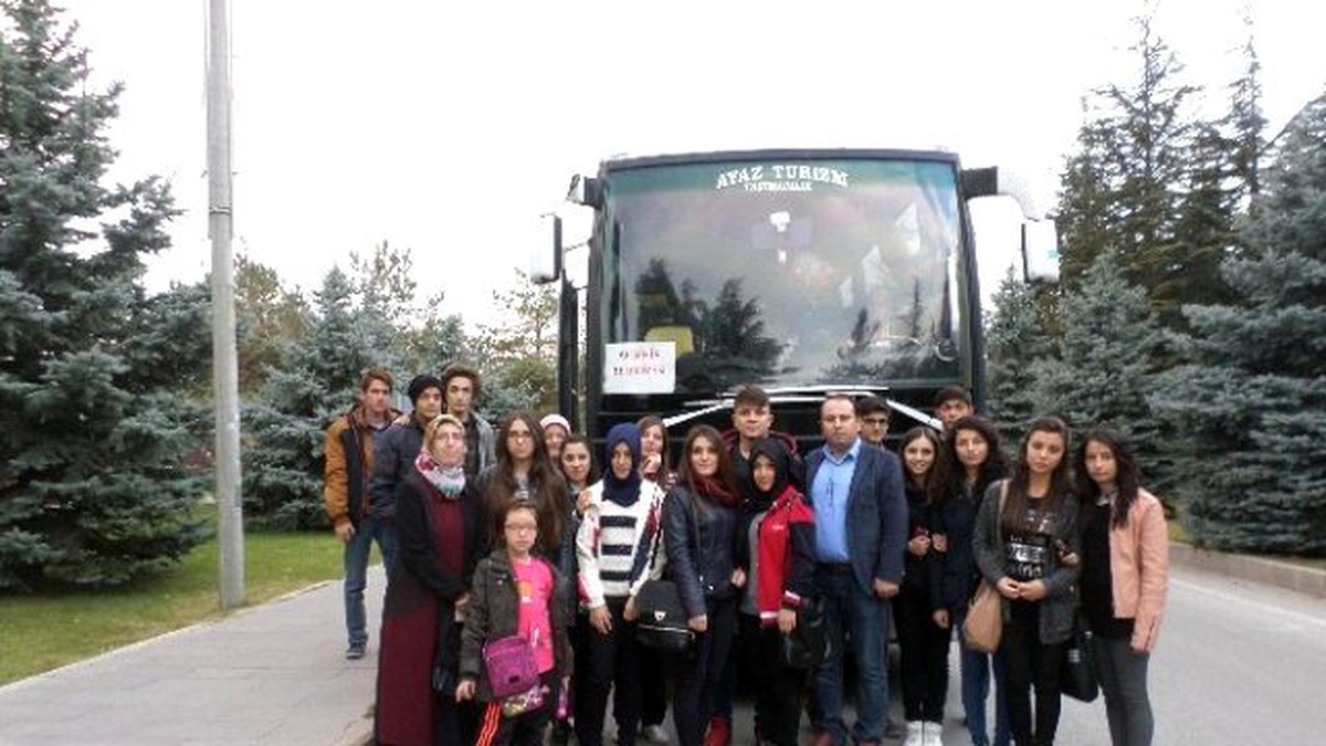 Seyyit Mahmut Hayrani Anadolu Lisesi Eskişehir\'i Gezdi