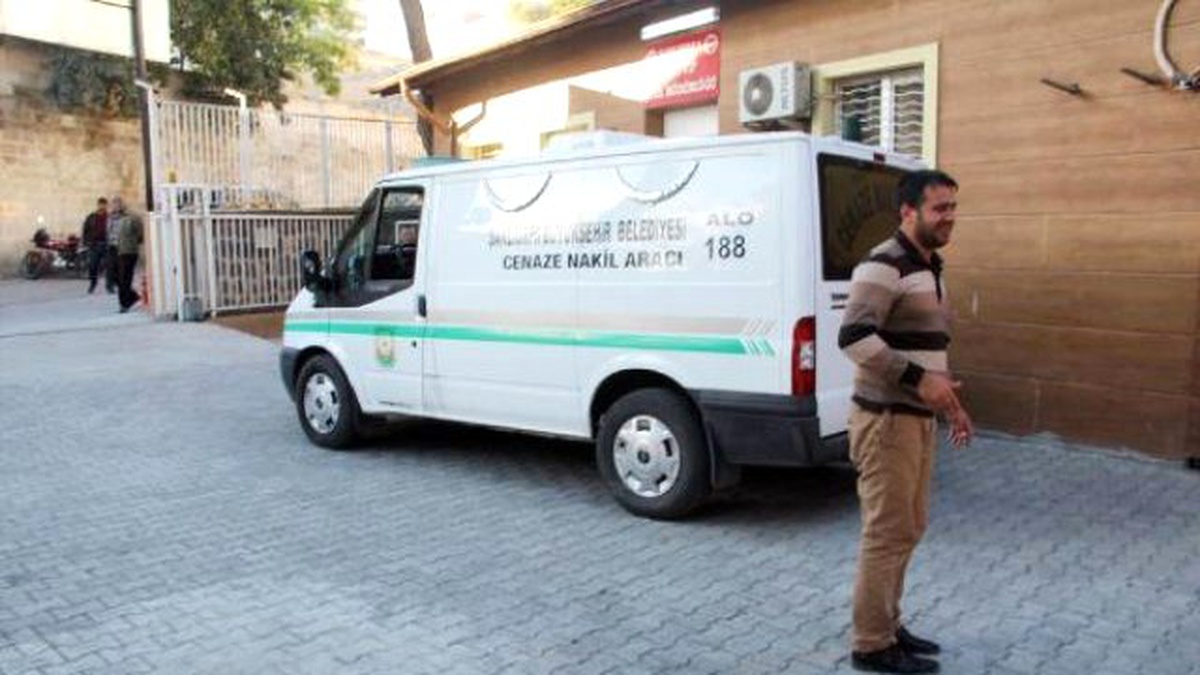 Şanlıurfa\'da Suriyelilerin Bıçaklı Kavgası: 1 Ölü