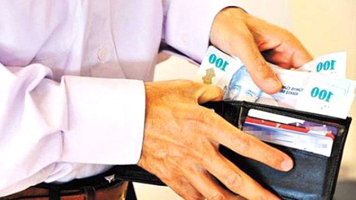 1300 TL'lik Asgari Ücrette Hem Hükümet Hem İşveren Fedakarlık Yapacak