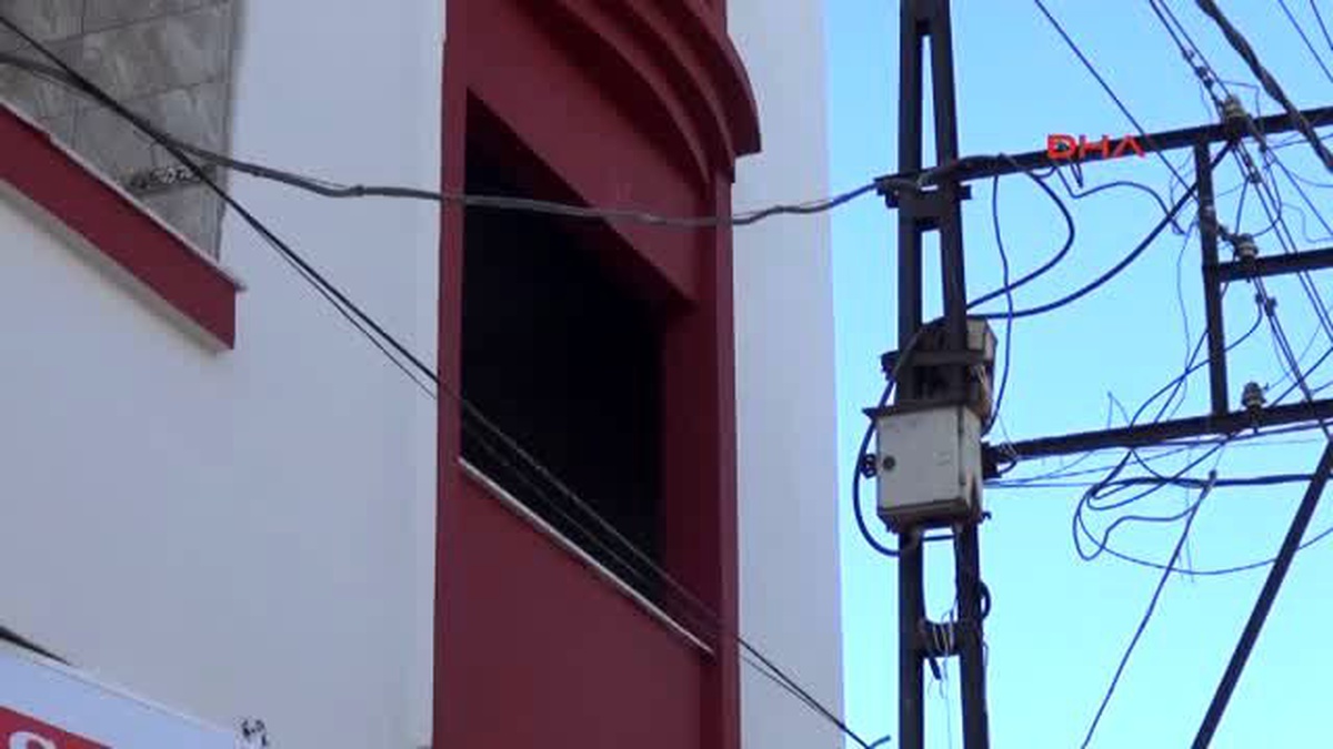 Adana - Elektrik Akımına Kapılan Boyacı Öldü