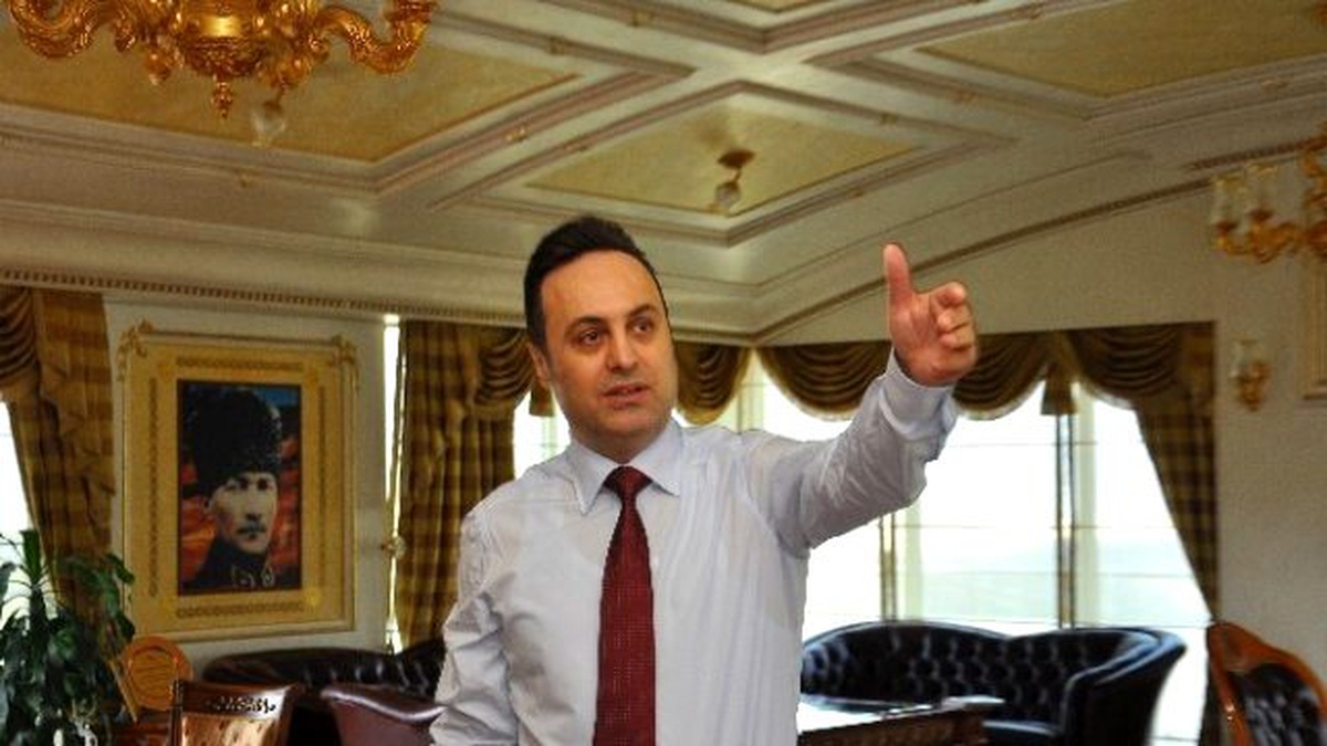 Ahmet Reyiz Yılmaz: "Bir Bahçeli Yıkılacak Bir Millet Kurtulacak"