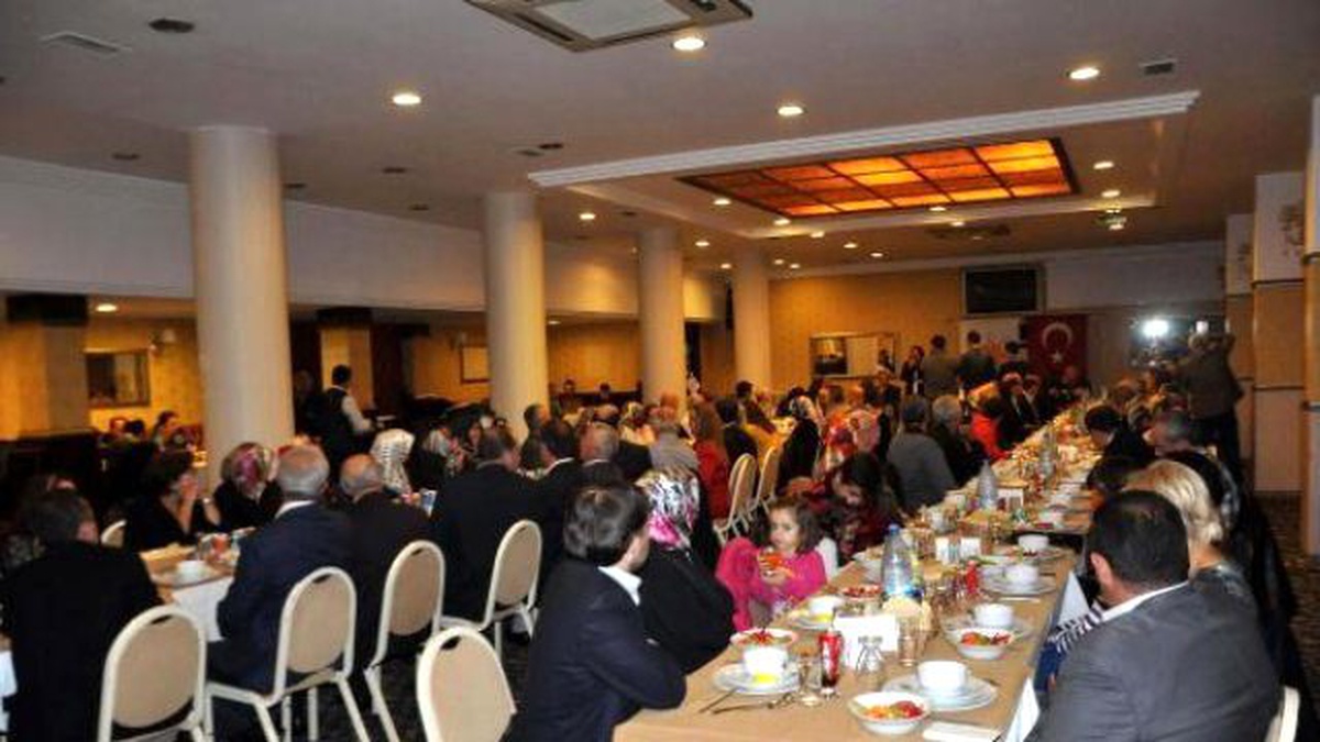 Ak Partili Turan: En Zayıf İlçe Başkanımız CHP\'ye Koyun, Daha Fazla Oy Alırdı