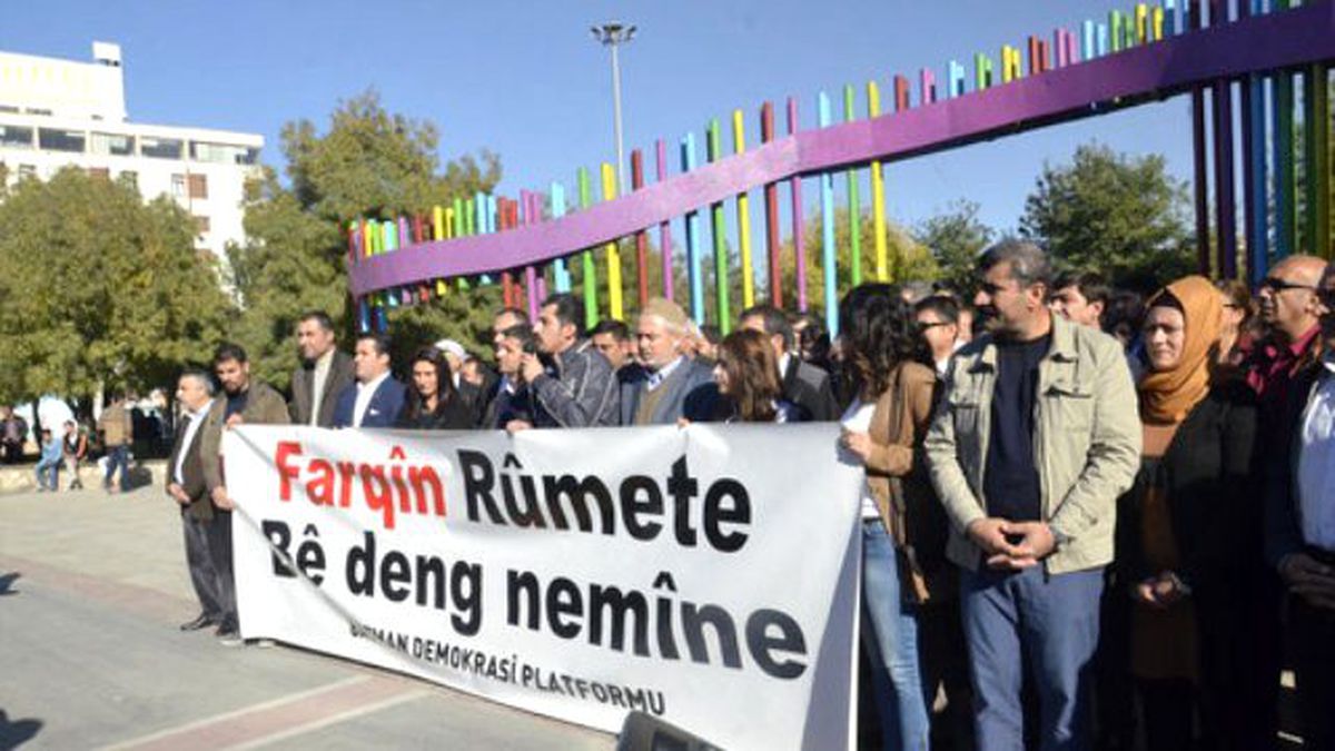 Sivan\'daki Sokağa Çıkma Yasağı Batman\'da Protesto Edildi