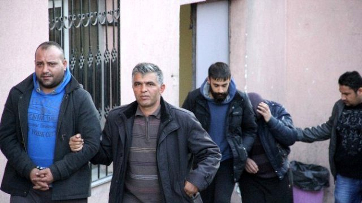 Caminin Bakır Kaplamasını Çalan 3 Kişi Yakalandı