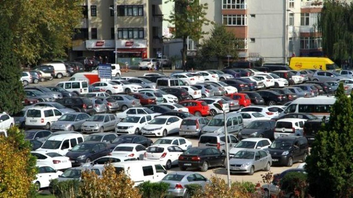 Eski Valilik Binası Alanı Otopark Oldu
