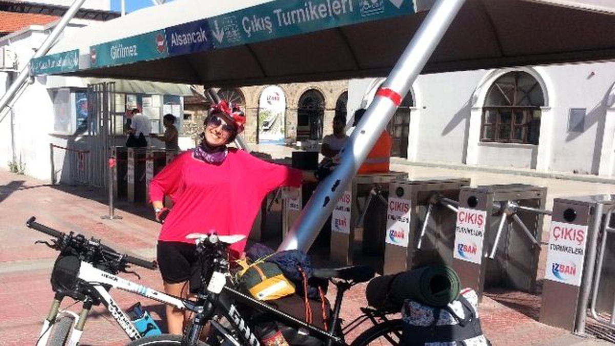 İzmir\'de Bisiklet Kullanıcılarına Raylı Sistemleri Kullanma Müjdesi