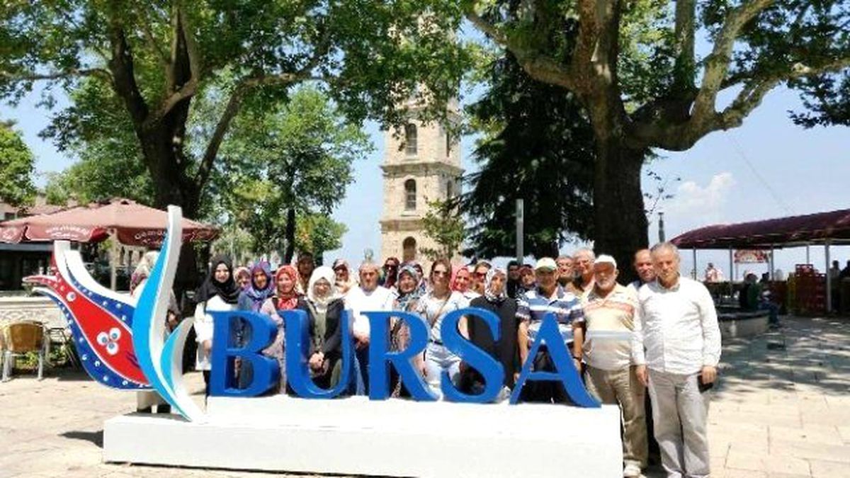 İzmit\'ten 8 Bin Kişi Bursa\'yı Gezdi