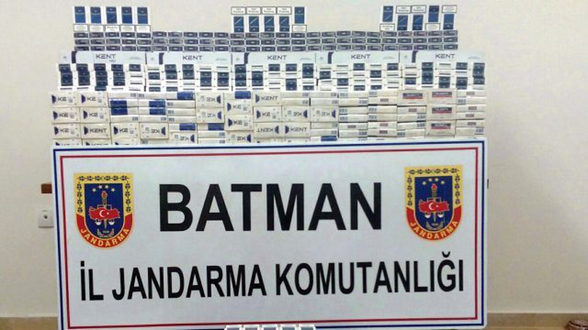 Jandarma Ekipleri 7.710 Paket Kaçak Sigara Ele Geçirdi