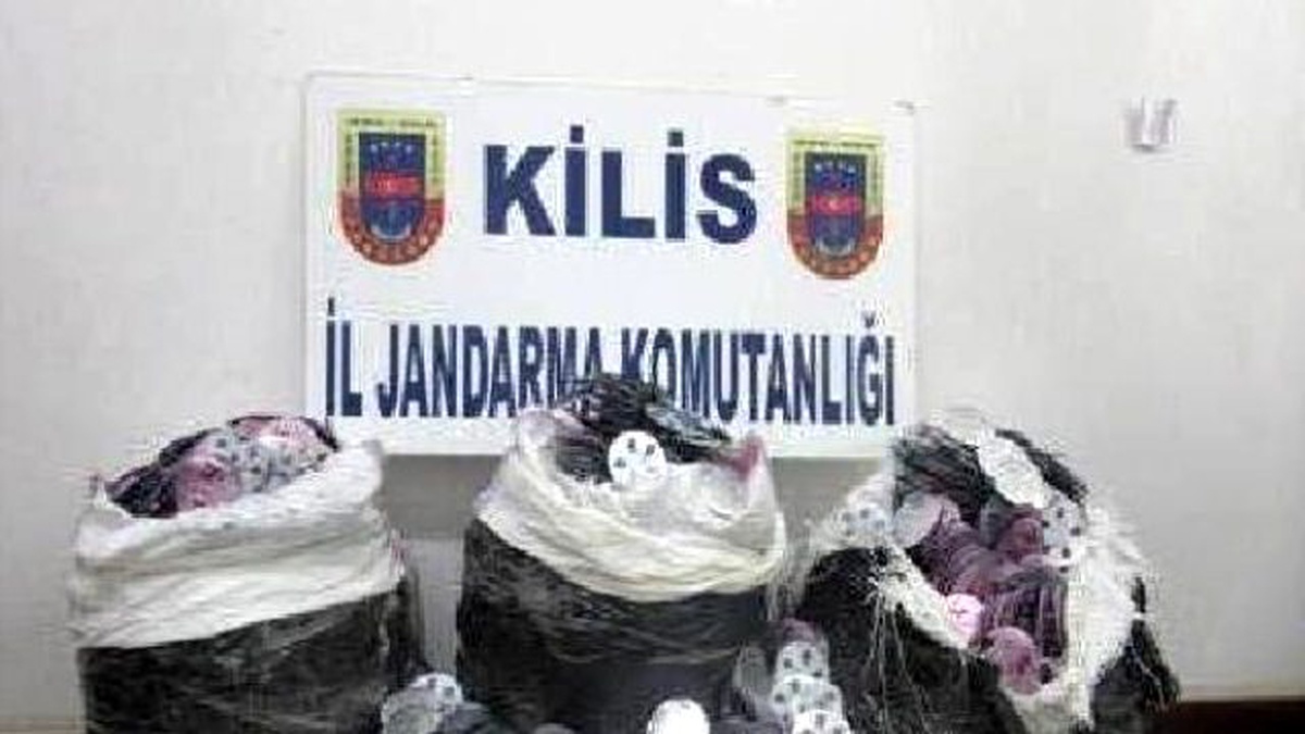 Kilis\'te Kaçakçılık Operasyonu: 4 Gözaltı