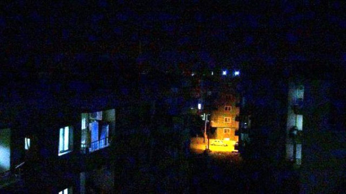 Mardin Nusaybin\'de Sokağa Çıkma Yasağı İlan Edildi (3)
