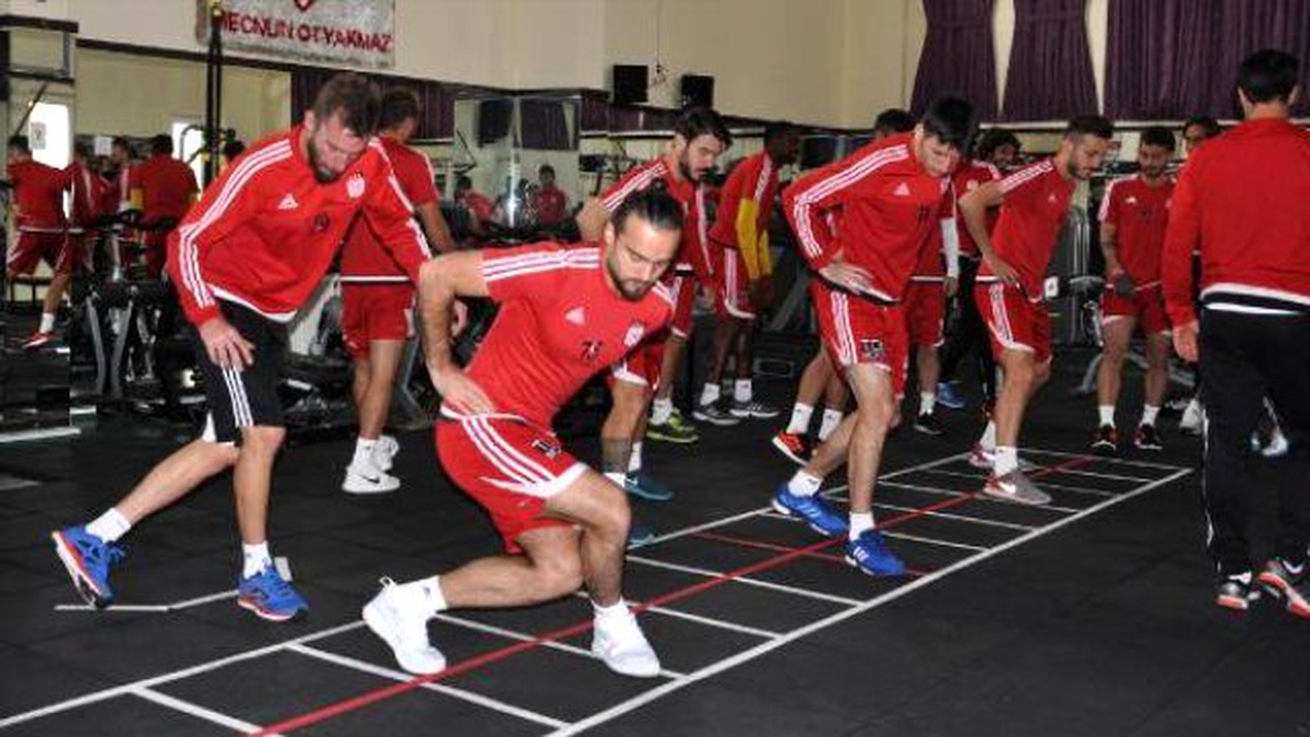 Medicana Sivasspor Salonda Çalıştı