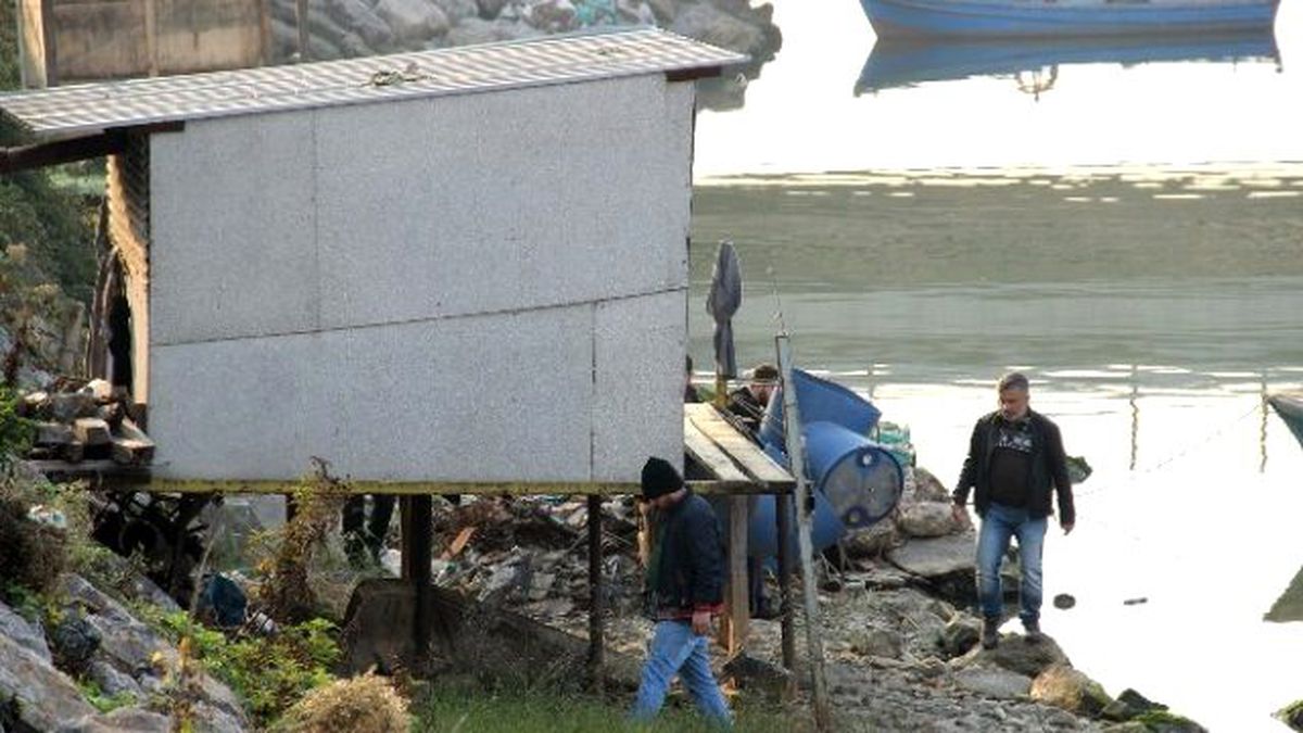 Polis Derede Uyuşturucu Aradı