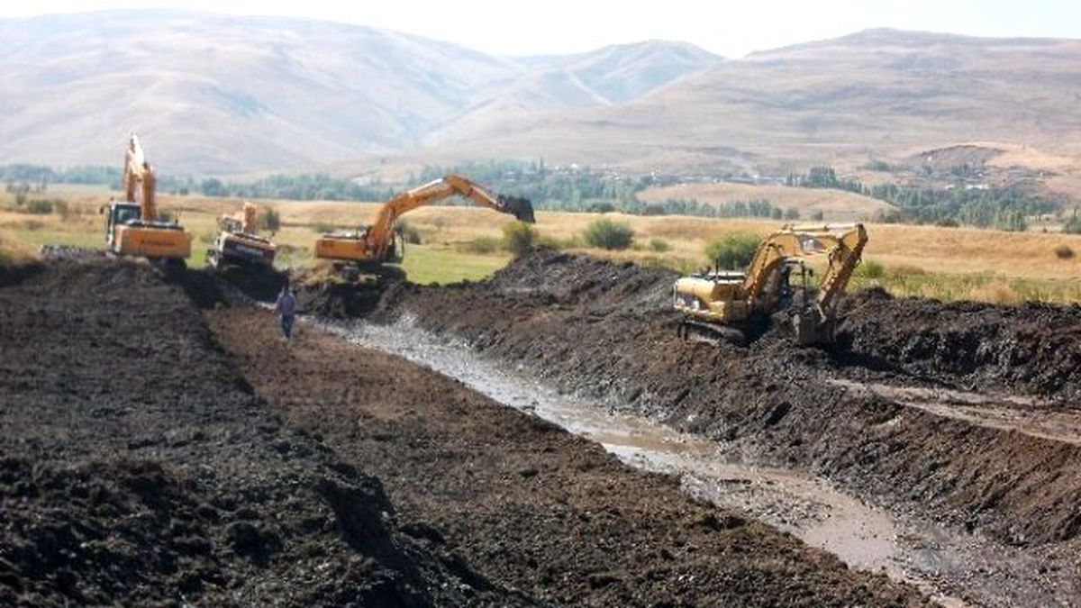 Prof. Dr. Veysel Eroğlu "Erzurum Ortabahçe Sulaması ile Bölge Topraklarının Verimi Artacak"