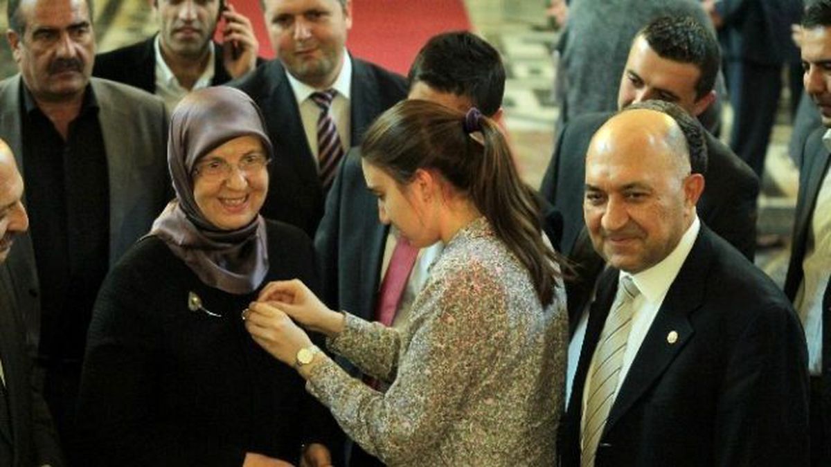 Sema Ramazanoğlu: "Başörtüsünden Dolayı Seçilemiyordum"