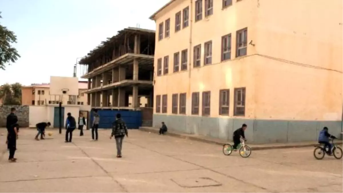 Silvan'da Sınıflar Boş Kaldı